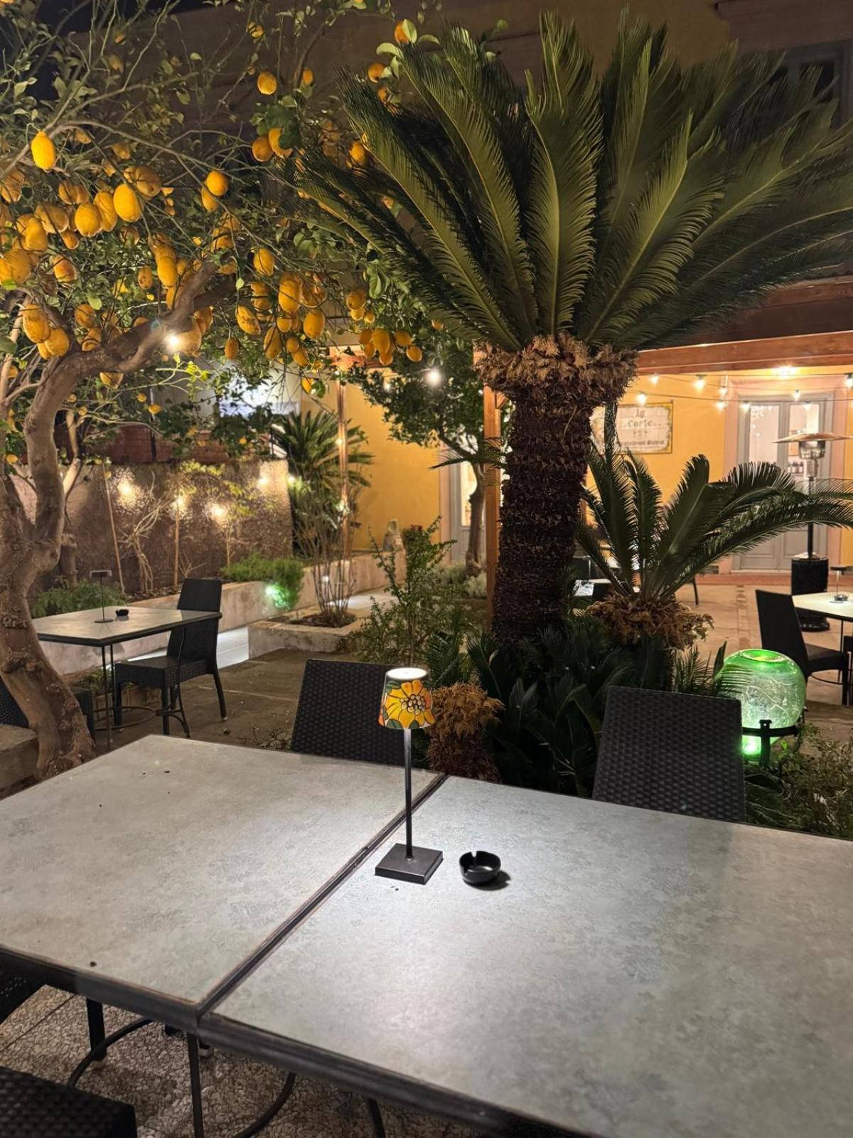 Bed and Breakfast Palazzo Bonaventura 1906 Forio di Ischia Zewnętrze zdjęcie